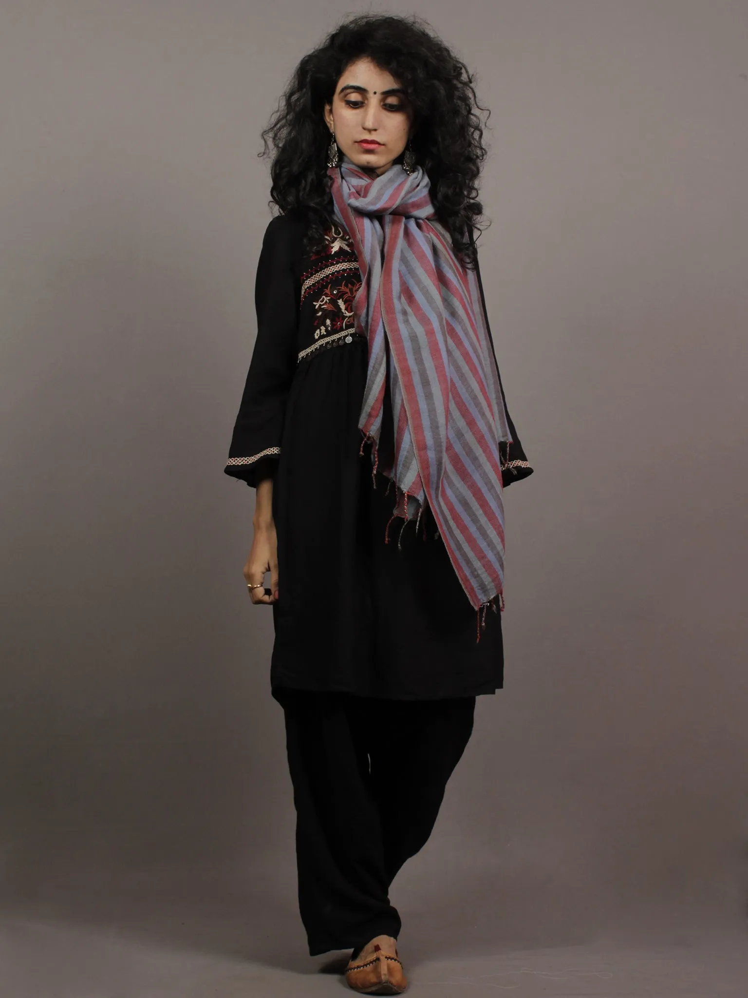 Blue Grey Red Striped Cashmere Fine Woolen Stole - S6317196