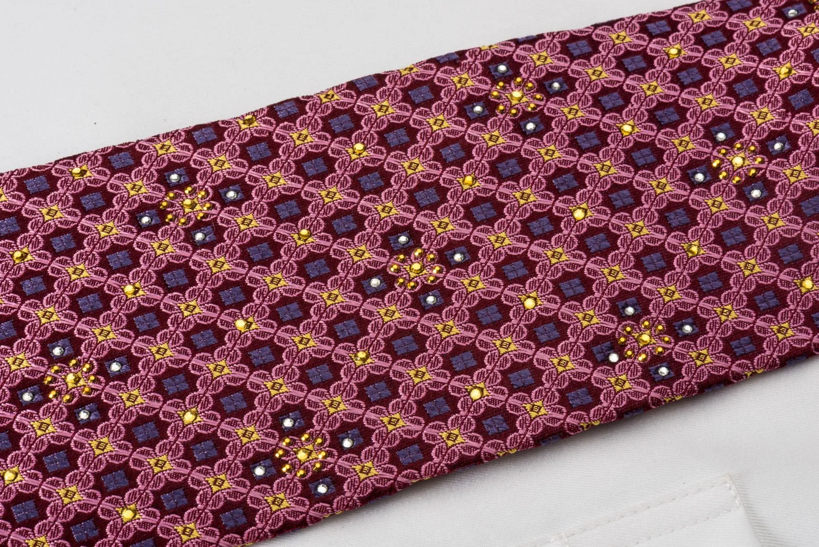 Daniel Hechter Rhinestone Silk Necktie Pink Quatrefoil On Burgundy With Golden Sparkles