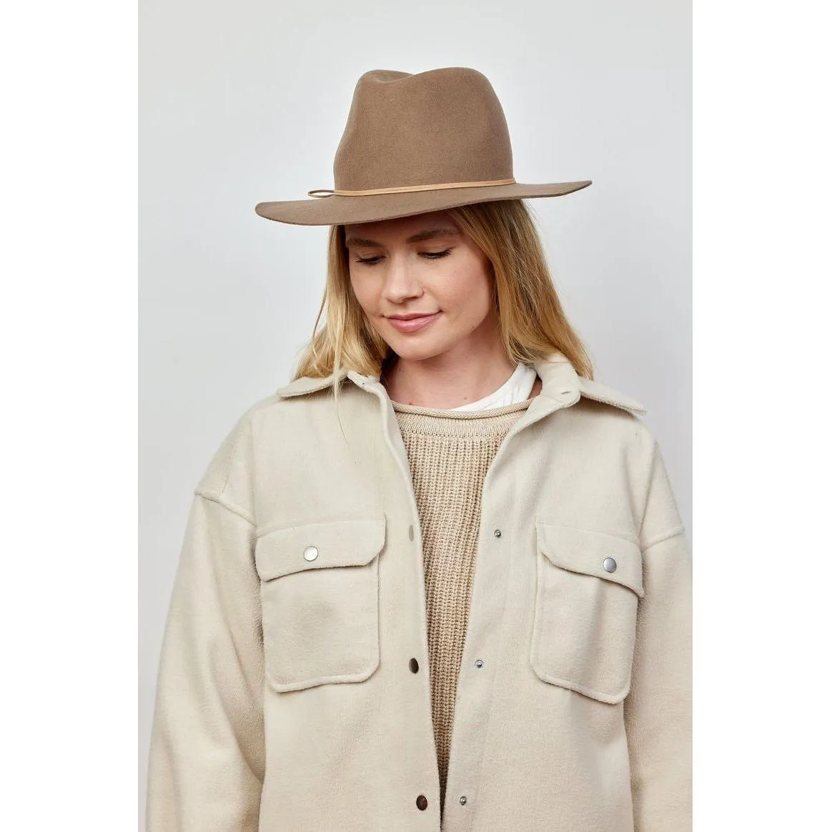 Hat Attack Classic Amelia- Beige