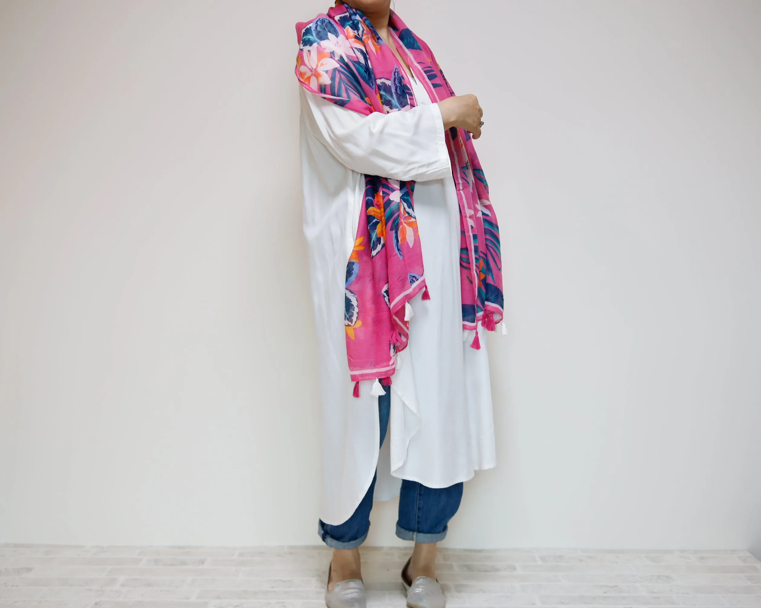 <A20>  PRINTED  Scarf PINK