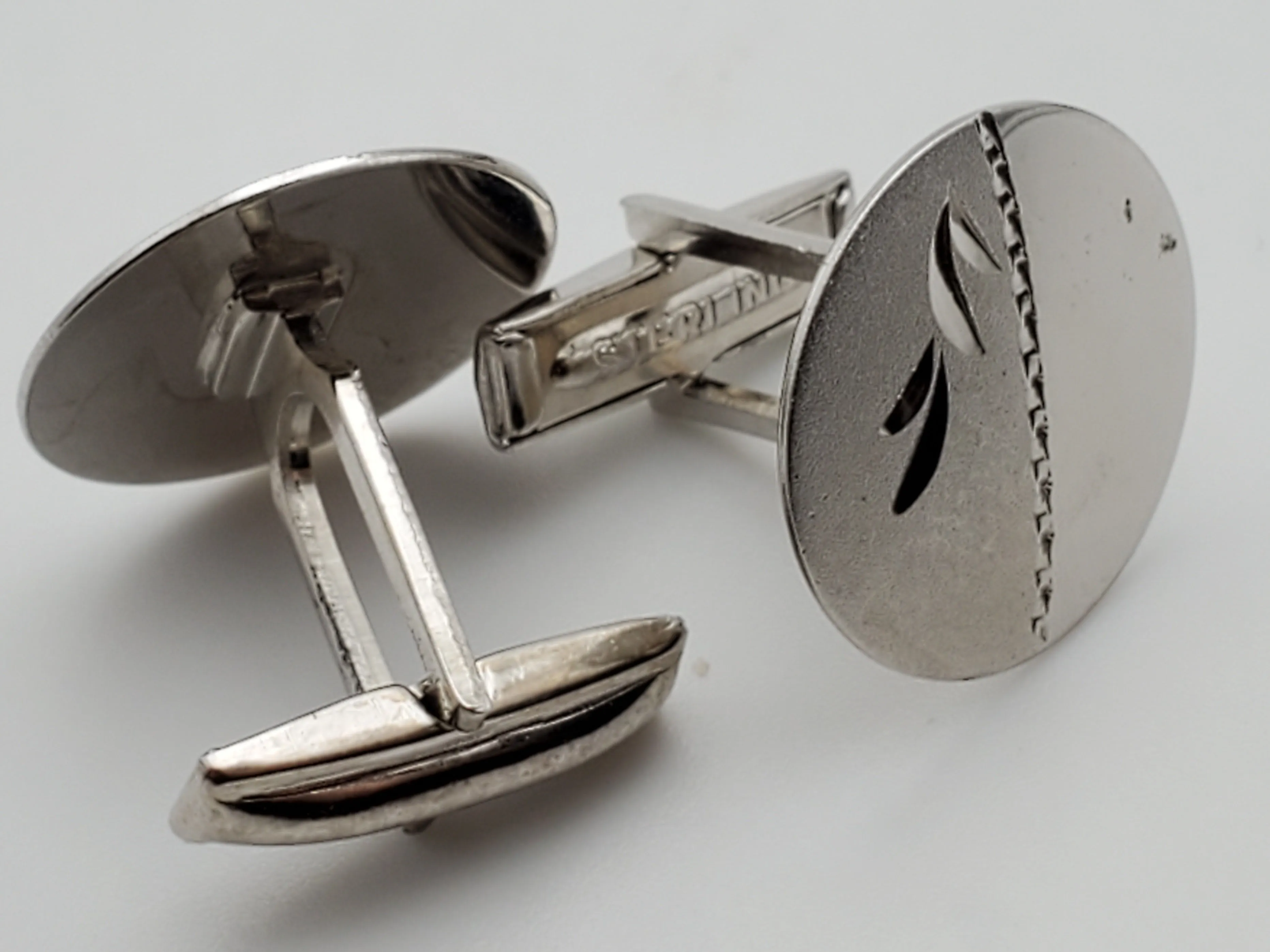 Vintage Half-Polished Half-Brushed Sterling Silver Round Cufflinks